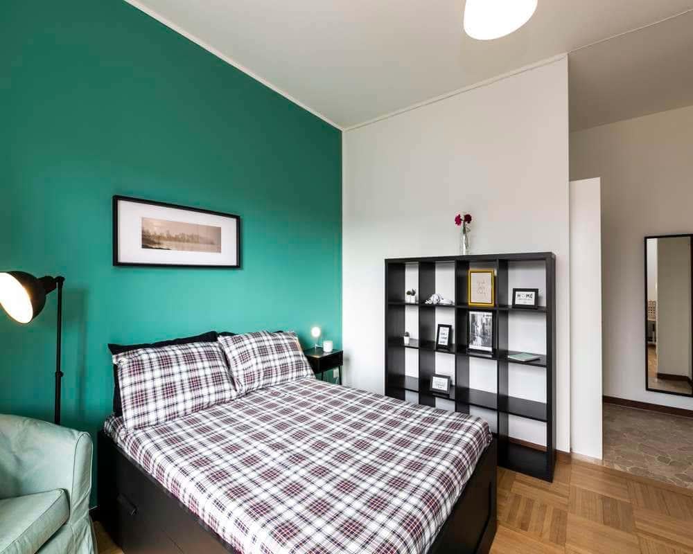 negozio in affitto a Milano in zona Maggiolina