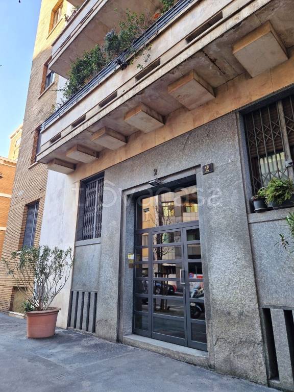 appartamento in affitto a Milano in zona Porta Nuova