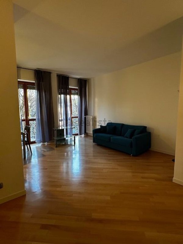 appartamento in affitto a Milano in zona Famagosta