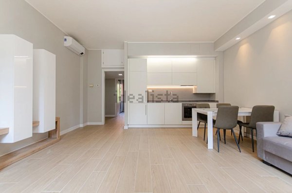 appartamento in affitto a Milano in zona Porta Nuova