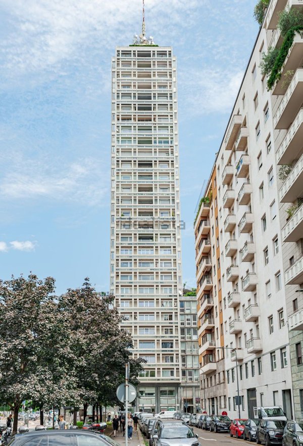 ufficio in affitto a Milano in zona Centro Direzionale