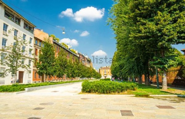 locale commerciale in affitto a Milano