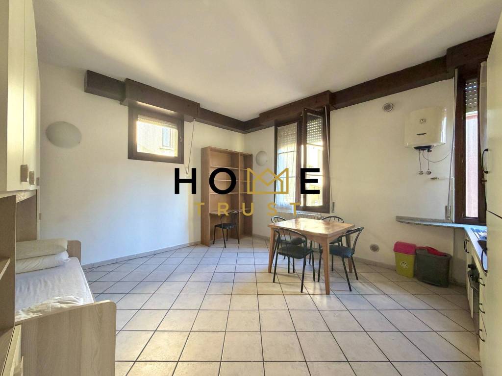 appartamento in affitto a Milano in zona Bocconi