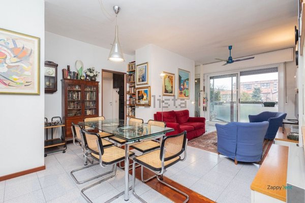 appartamento in affitto a Milano in zona Gallaratese