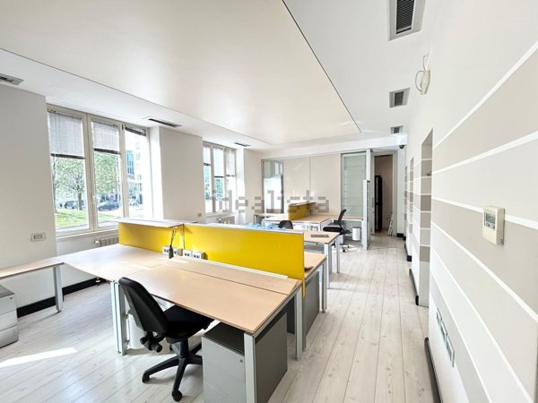 ufficio in affitto a Milano in zona Isola