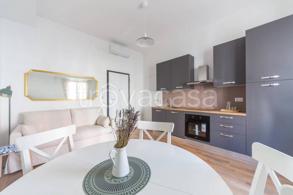 appartamento in affitto a Milano in zona Corvetto