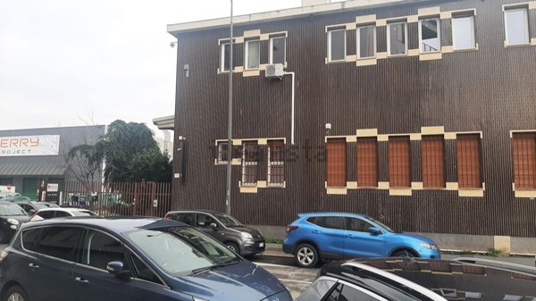 locale di sgombero in affitto a Milano