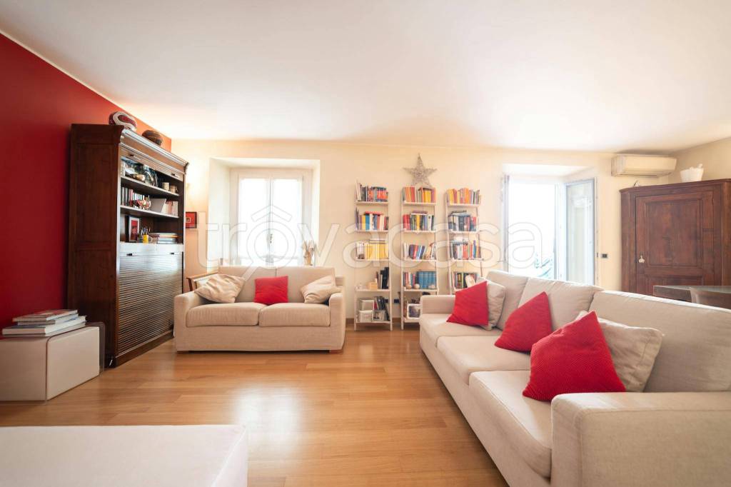 appartamento in affitto a Milano in zona Porta Garibaldi