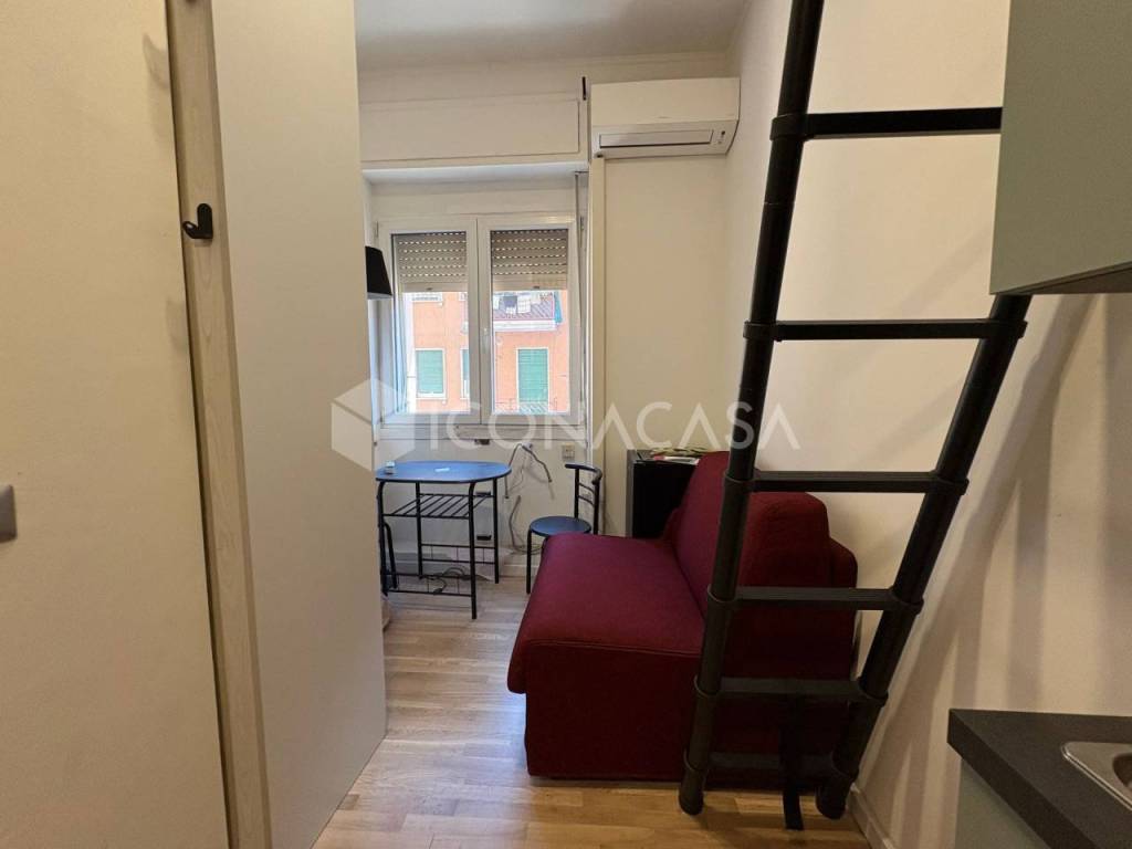 appartamento in affitto a Milano in zona Trenno