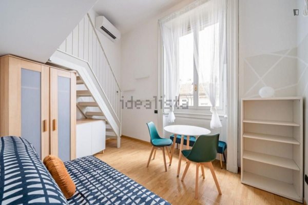 appartamento in affitto a Milano in zona Sant'Ambrogio