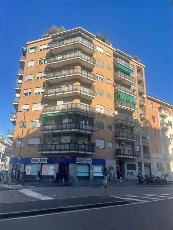 appartamento in affitto a Milano in zona San Cristoforo