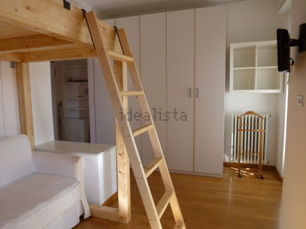 appartamento in affitto a Milano in zona Lorenteggio