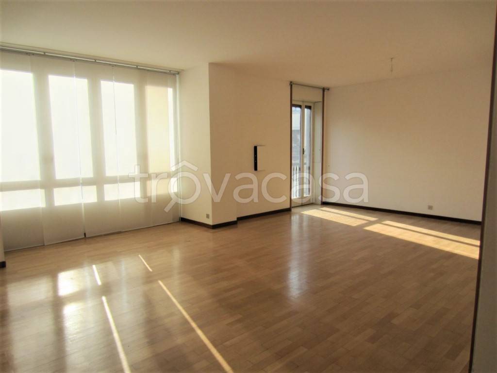 appartamento in affitto a Milano in zona Sempione