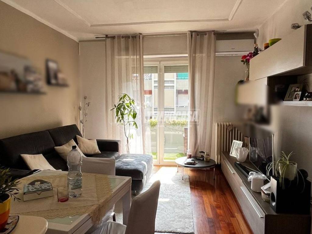 appartamento in affitto a Milano in zona Morivione