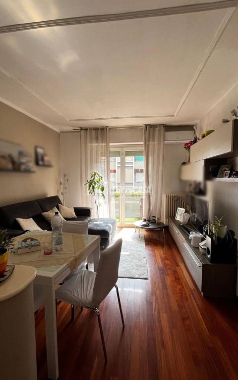 appartamento in affitto a Milano in zona Vigentino