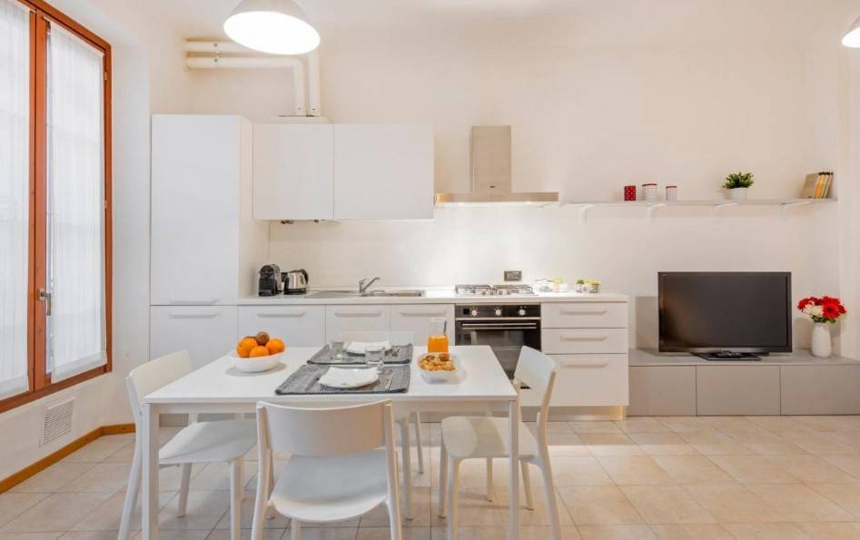 appartamento in affitto a Milano in zona Porta Genova