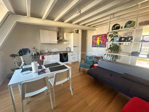 appartamento in affitto a Milano in zona Cinque Giornate