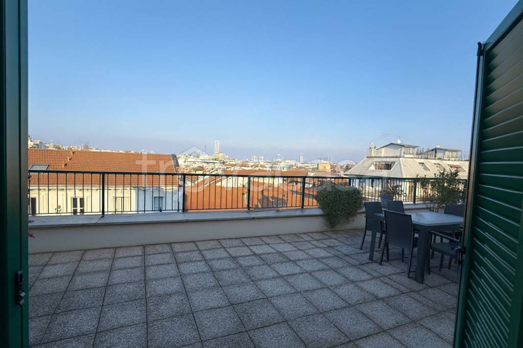 appartamento in affitto a Milano in zona Porta Genova