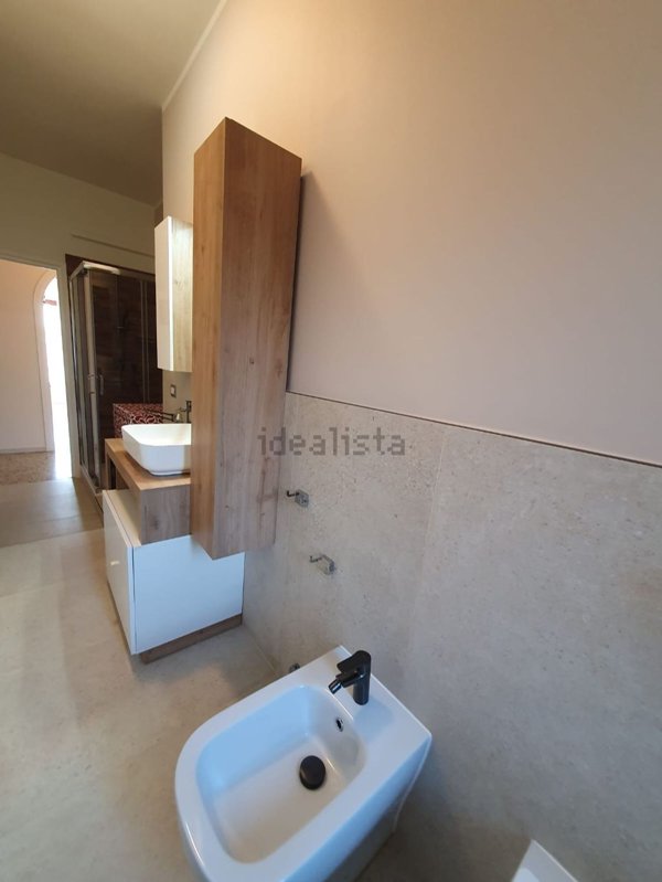 appartamento in affitto a Milano in zona Lorenteggio