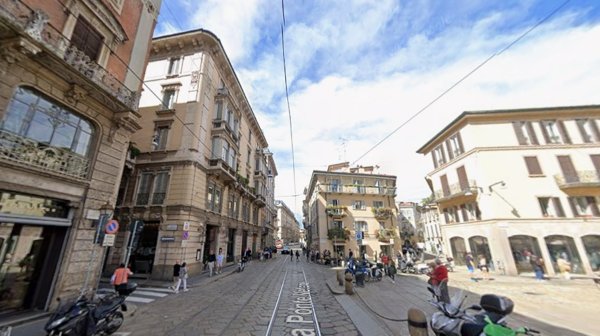 negozio in affitto a Milano in zona Brera