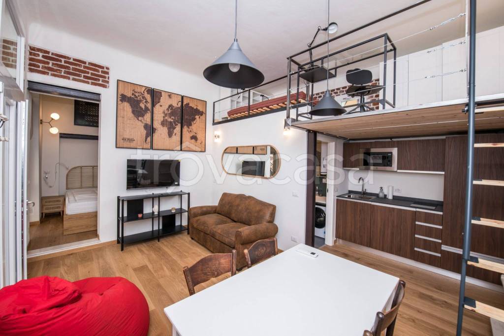 appartamento in affitto a Milano in zona Piazzale Lodi