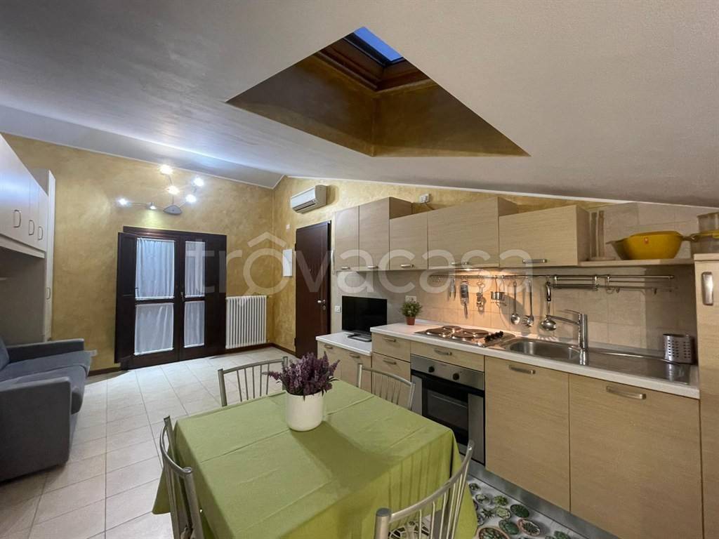 appartamento in affitto a Milano in zona Affori