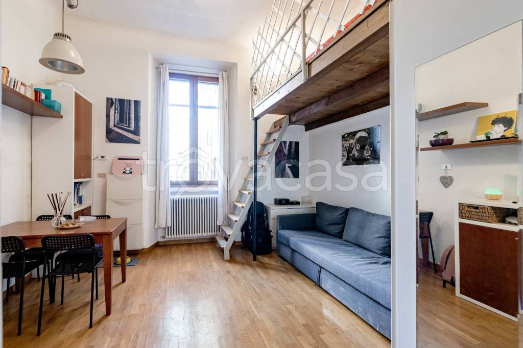 appartamento in affitto a Milano in zona Cinque Giornate