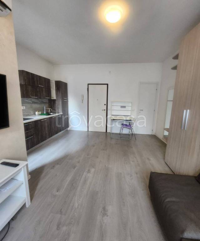 appartamento in affitto a Milano in zona Corvetto