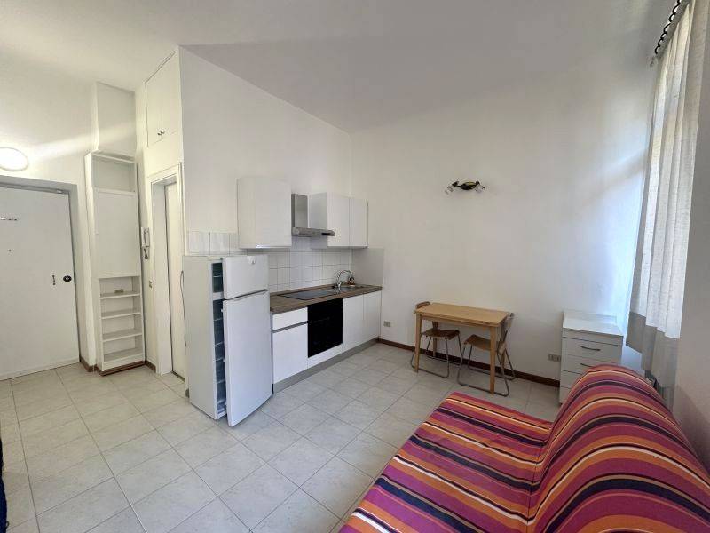 appartamento in affitto a Milano in zona Guastalla