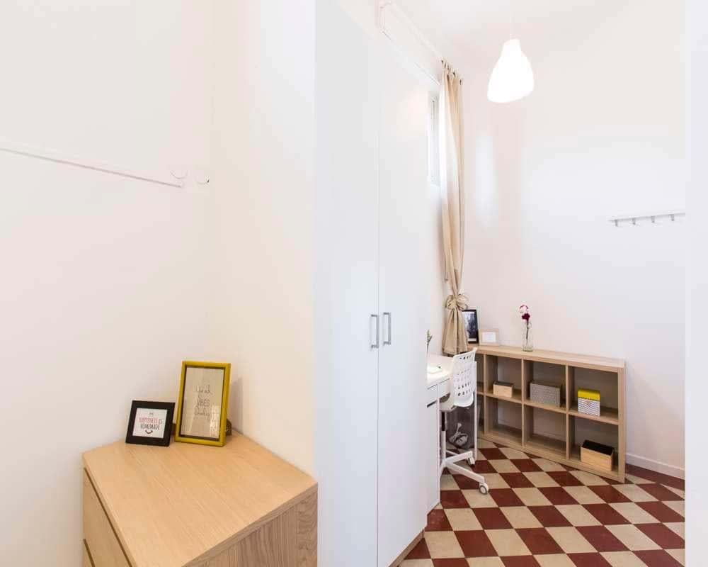 negozio in affitto a Milano in zona Piazzale Lodi