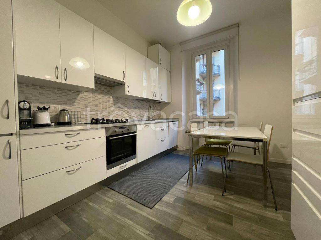 appartamento in affitto a Milano in zona Sempione