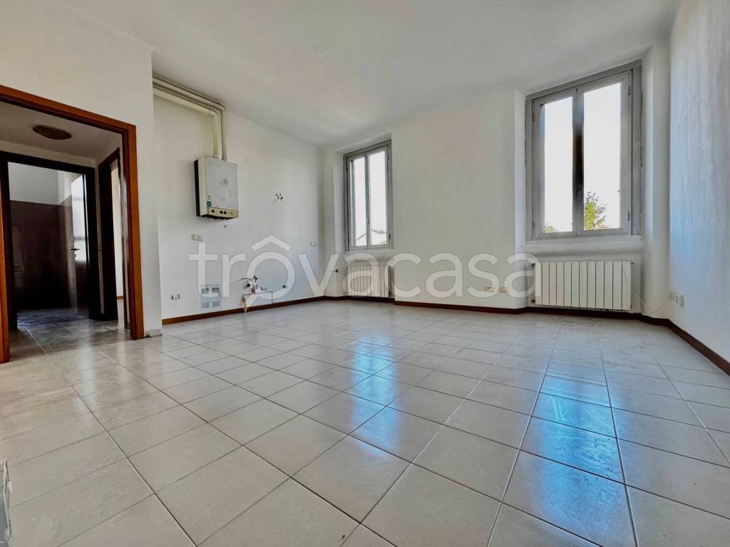 appartamento in affitto a Milano in zona Baggio