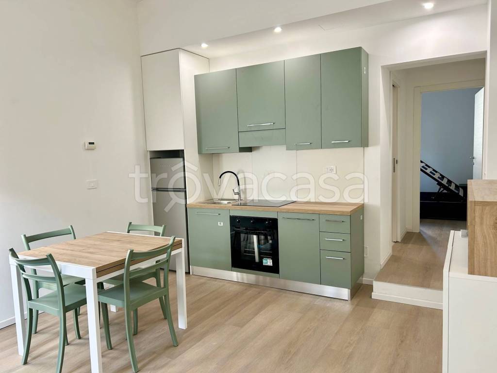 appartamento in affitto a Milano in zona Piazzale Lodi