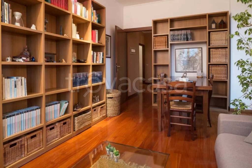 appartamento in affitto a Milano in zona Ghisolfa