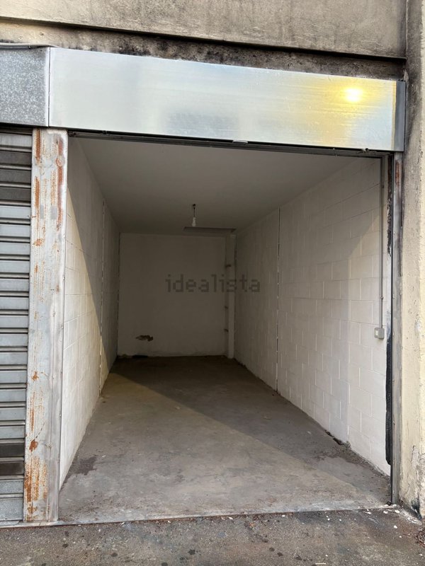 locale di sgombero in affitto a Milano in zona Turro