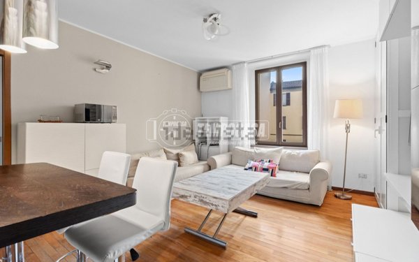 appartamento in affitto a Milano in zona Cinque Giornate