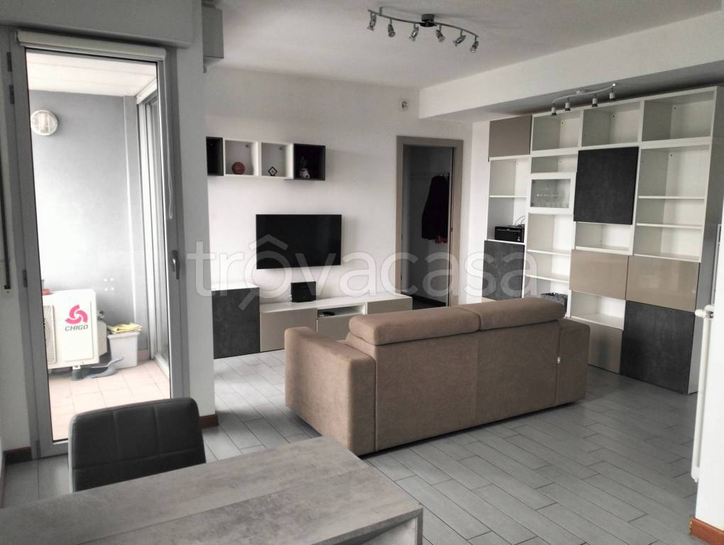 appartamento in affitto a Milano in zona Barona