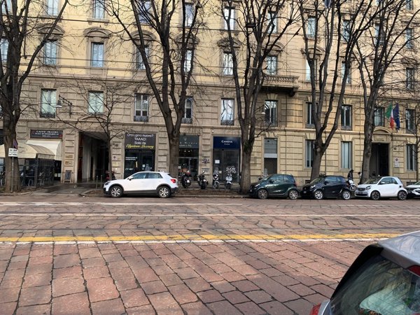 negozio in affitto a Milano in zona Cadorna