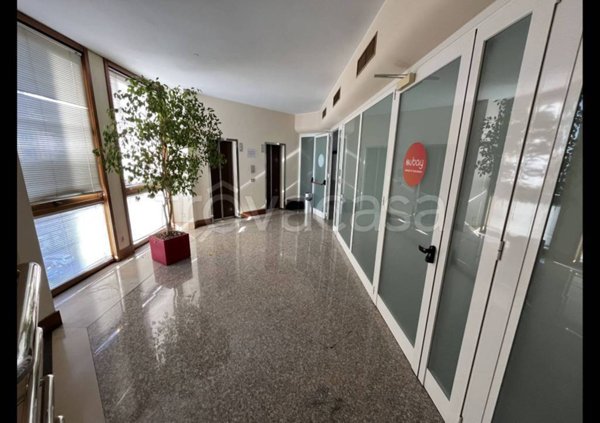 ufficio in affitto a Milano in zona Centro Direzionale