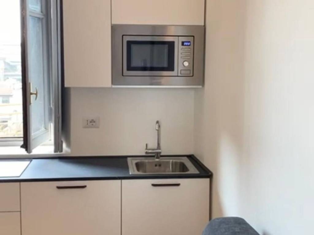 appartamento in affitto a Milano in zona Centro Direzionale