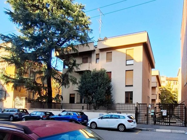 appartamento in affitto a Milano in zona Solari