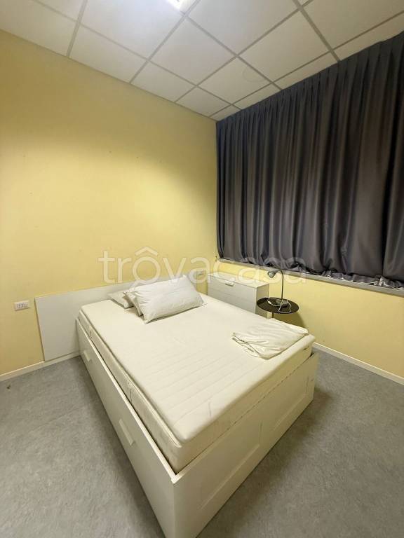 appartamento in affitto a Milano in zona Famagosta