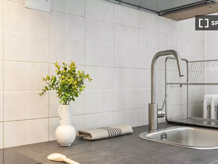 appartamento in affitto a Milano in zona Guastalla