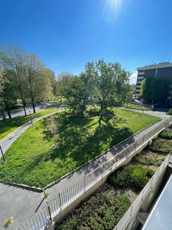 appartamento in affitto a Milano in zona Baggio