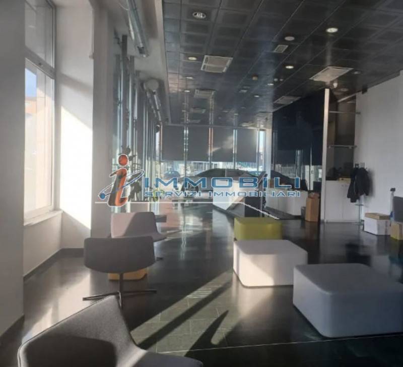 ufficio in affitto a Milano in zona Cascina Merlata