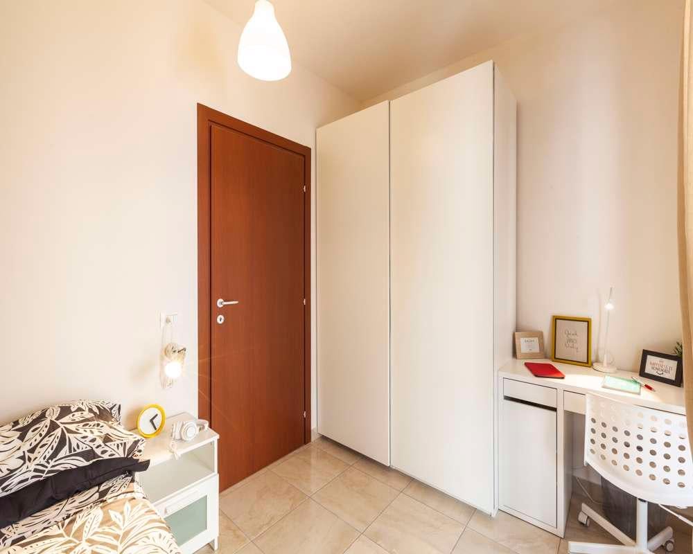 negozio in affitto a Milano in zona Affori