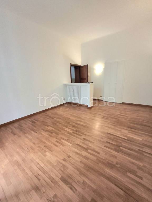 appartamento in affitto a Milano in zona Sempione