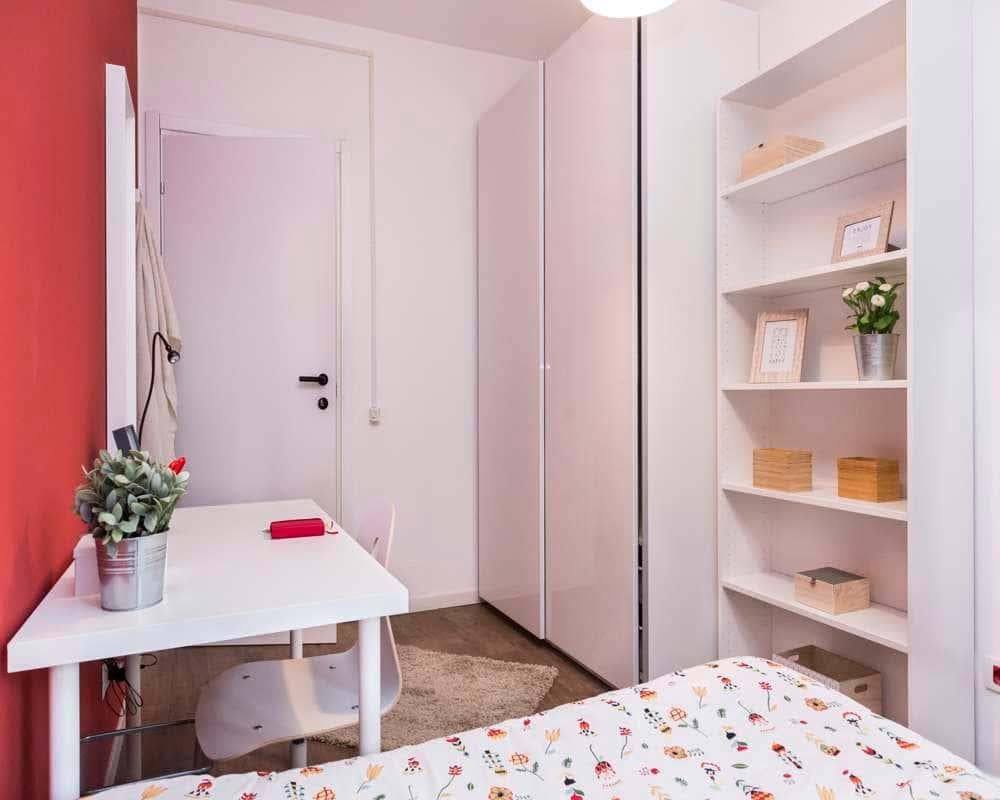 negozio in affitto a Milano in zona Bullona