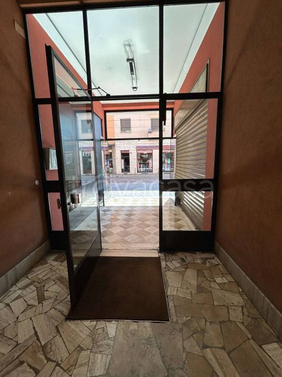 appartamento in affitto a Milano in zona Sant'Ambrogio