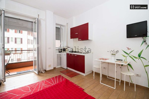 appartamento in affitto a Milano in zona Corvetto